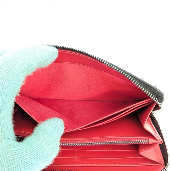 ✨️💎Authentic Christian louboutin Spike Stud Long Zippy Wallet - Picture 14 of 16